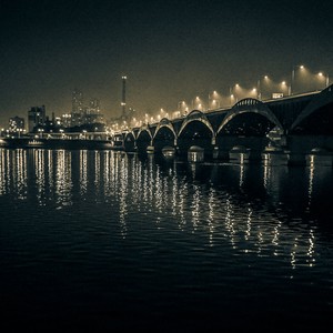 이대로 난 흘러가는가 (我就这样流逝)