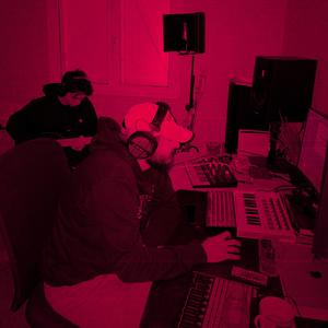 JAZZ ÉCARLATE (feat. Jiann)