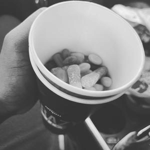 10 TOES 2 FEET (Explicit)