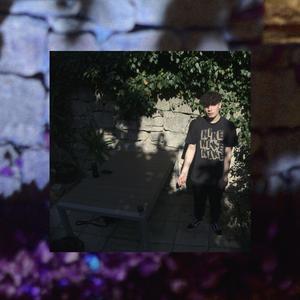 Background(feat. Maxvfx) (Explicit)