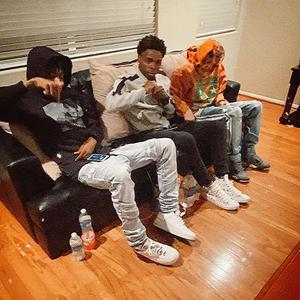 SCENE (feat. Coreymacc) (Explicit)