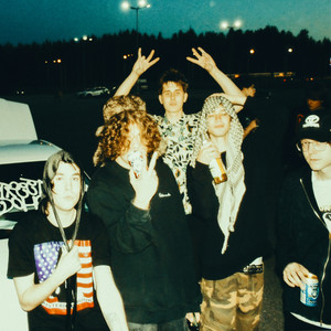 не придёт домой (Explicit)