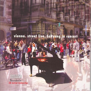 vienna. street live. SoRyang in concert - Klaviersonate in C-Dur, KV. 545,1.Satz - Allegro