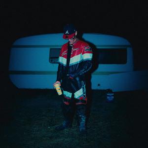 Distante (feat. TroppoAvanti) (Explicit)