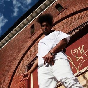 BODY (feat. Mic Steve & Nikosi) (Explicit)