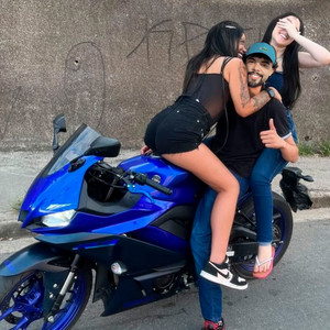 NÃO MÃO DOS DRAKE ELA QUER VIVER NOIS TA BOTANDO SUA FILHA NA CHAPA (Explicit)