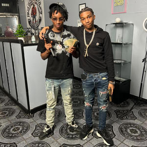 Ina Stu (feat. 376 Chaoz & Baggetter Rah) (Explicit)