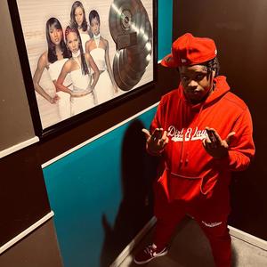 AppleBee's (Explicit)