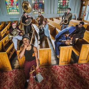 New Luchini (feat. Dnyse) (Explicit)