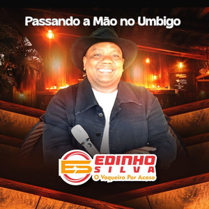 Passando a Mão no Umbigo