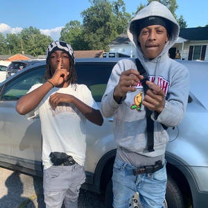 chased (feat. latae) (Explicit)