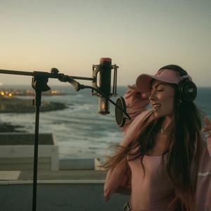 Nati Lore - SHINY (feat. Platinray)