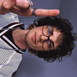 girl push-ups (Explicit)