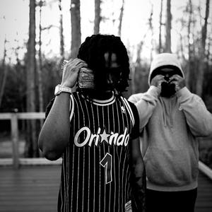 100 Shells (feat. StunnaBadazz) (Explicit)