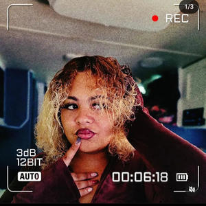 Belly dancing babes (Explicit)