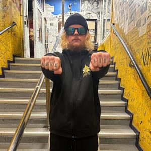 Ne Sanoo Meijän nimen (Explicit)