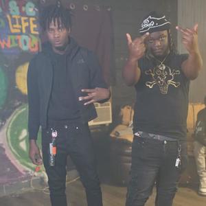 Let Me Know Sumn (feat. Tmh Joker) (Explicit)