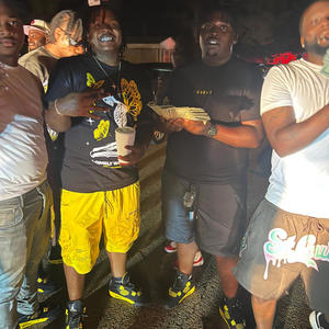 Rocc Out (feat. ZoeLyfe Zoe) (Explicit)