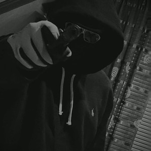 Trimma moped (Explicit)