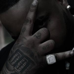 Pockets On Rick Ross (Explicit)