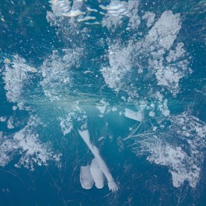 Risa Sin Consuelo (Live)