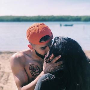 hold her close (Explicit)