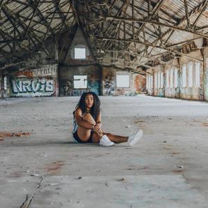 Never Let Em' (Explicit)