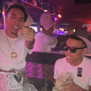 You Trippin (feat. Swift jitt) (Explicit)