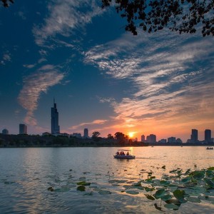 再见港岛妹妹 (伴奏)