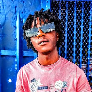 Reminiscing (feat. Fruity Link) (Explicit)
