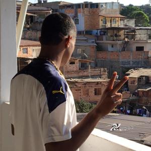 É Só Um Pente E Rala (feat. DJ HN) (Explicit)