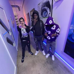 Smile (feat. 1typebari) (Explicit)