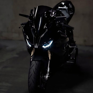 Fuga de S1000 (Explicit)