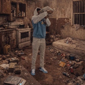 trap motive (Explicit)