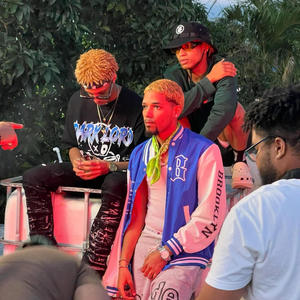 HENNESY (feat. Andy CB, Erick Jay & Robin Corleone)