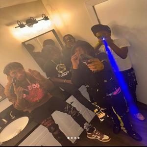 Blacc Out (feat. JetBkeezy & Lxl BD) (Explicit)