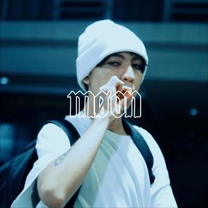 Møon (feat. Kiddy Gel4to) (Explicit)