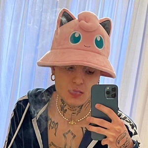 blue cheese (feat. Alawais Beats) (Explicit)