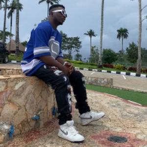 Oba Alate Aanu (feat. Bisimanuel & Beautiful Nubia)