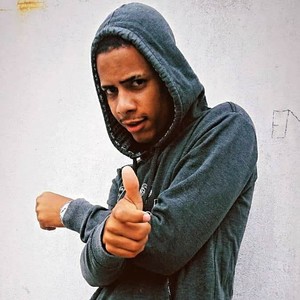 fogo na pepeka (Explicit)