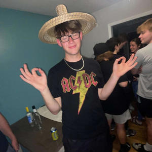 Monday 2 Sunday (Explicit)