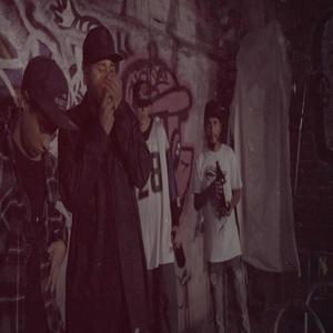 hustlas (feat. mxxx) (Explicit)