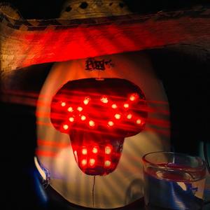 Mezcalito (feat. Twinrush)