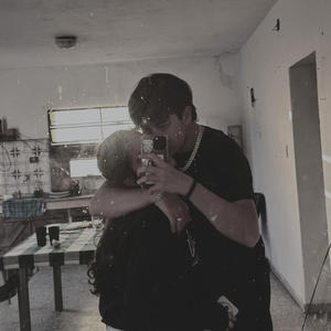 LA VUELTA (feat. pauli.nieres)