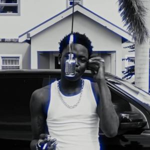 Minaj (feat. SamDan) (Explicit)