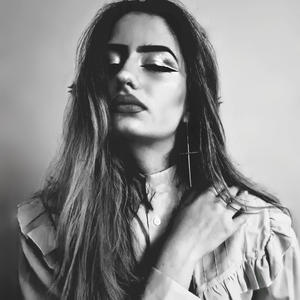 SHE'S AN ANXIOUS BARBIE (feat. ESSEX) (Explicit)