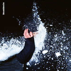 blouseblanche (Explicit)