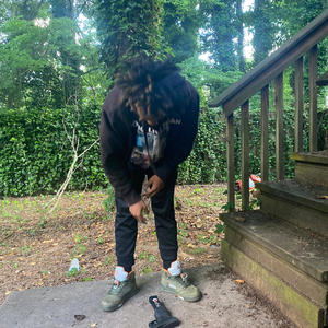 get low (feat. cedfrmda9) (Explicit)