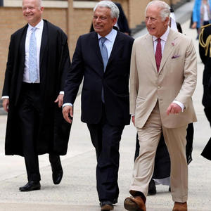 Pemzmaybach Vacation wit me feat Trillion (feat. Valin Gooden)