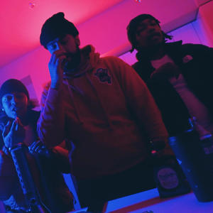 FREE MY HOOD **** YO HOOD (feat. Nwm zay, Nwm lolo & Sauce gotti) (Explicit)